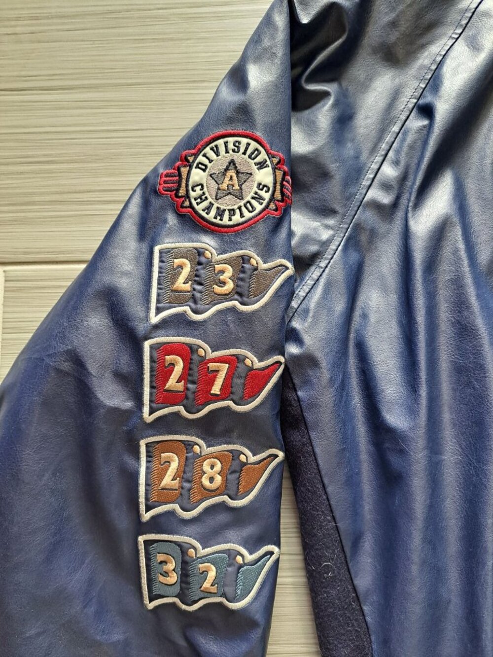 Steve & Barrys New York City Subway Series Division Champions Bomber Jacket XXL - Picture 5 of 14